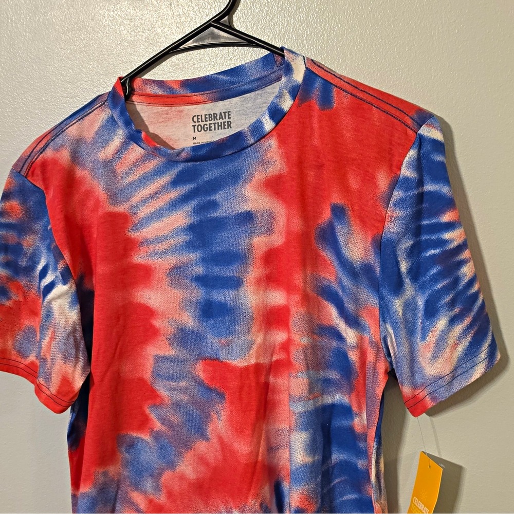 Celebrate Together Men's Cotton/Poly Knit Tie-Dye Crew Neck Tee Red/Blue M #165